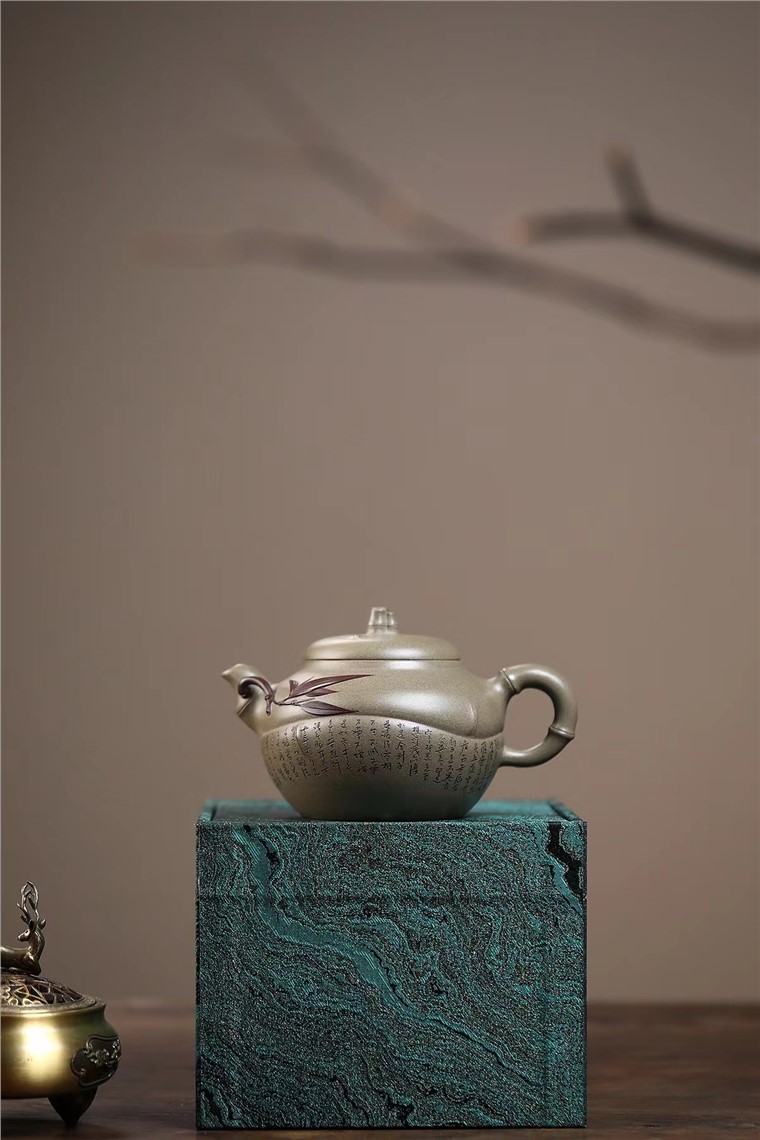 张国伟作品 竹缘心经壶图片