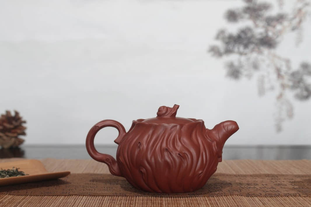 范育君作品 漫步人生