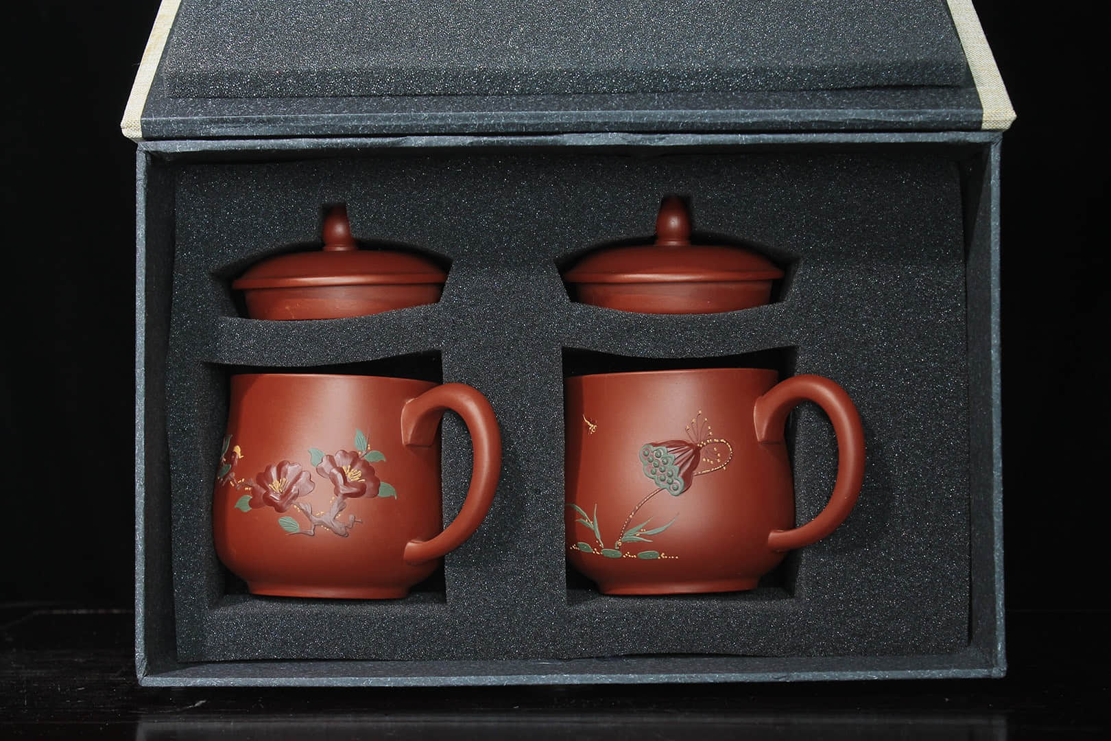 张晓芬作品 锦玉对杯