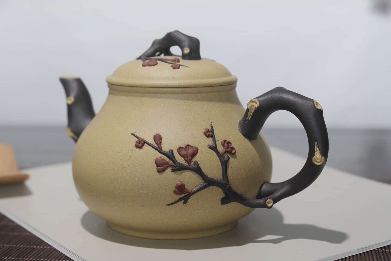 周顺芳作品 双色梅花