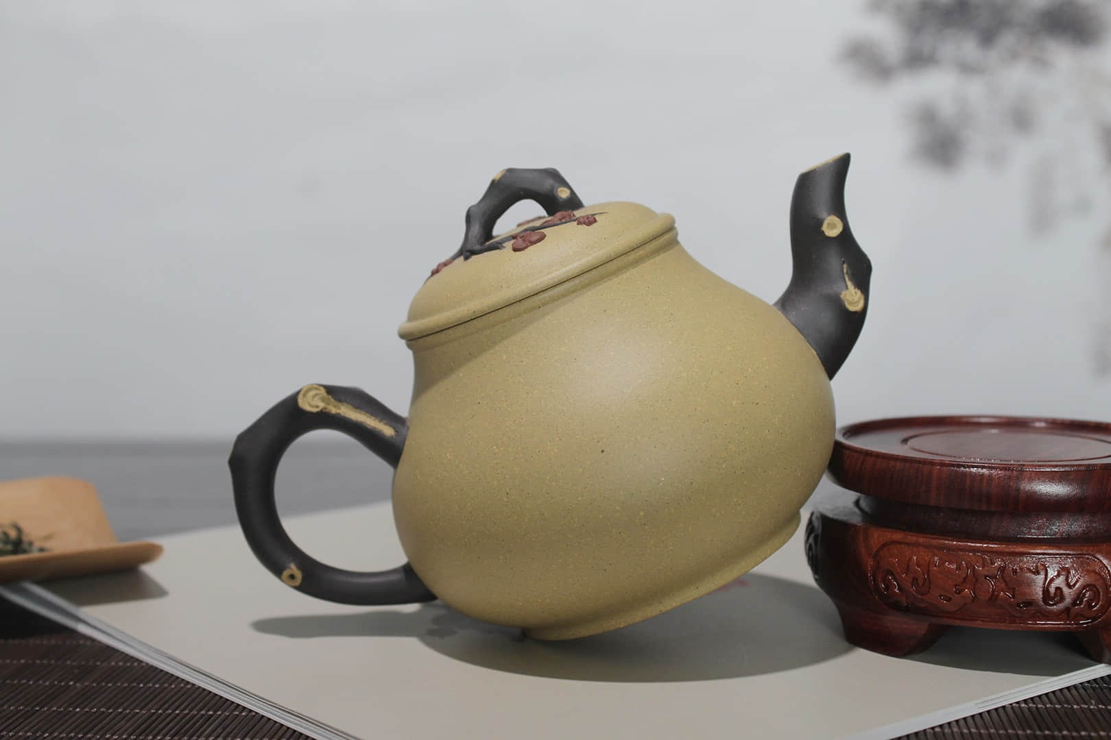 周顺芳作品 双色梅花