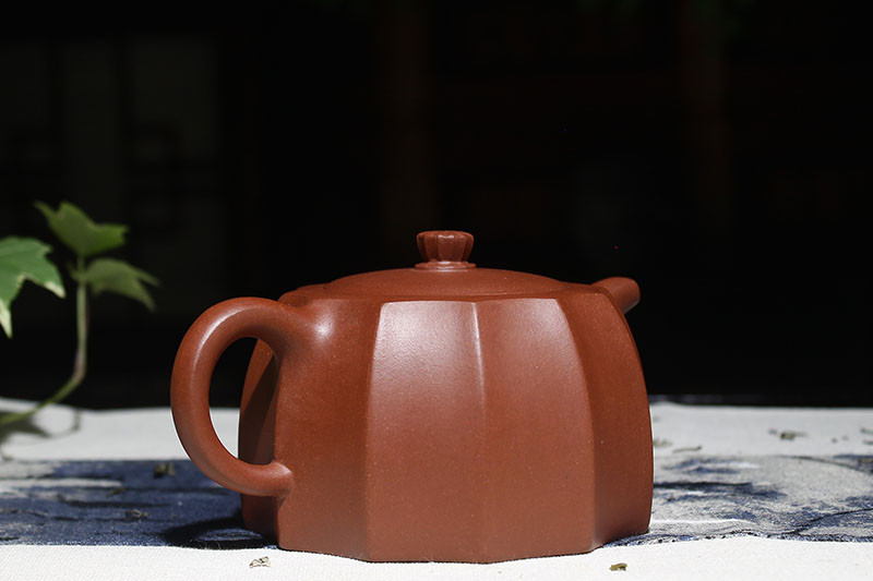 钱文英作品 井栏