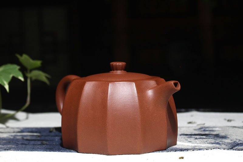 钱文英作品 井栏