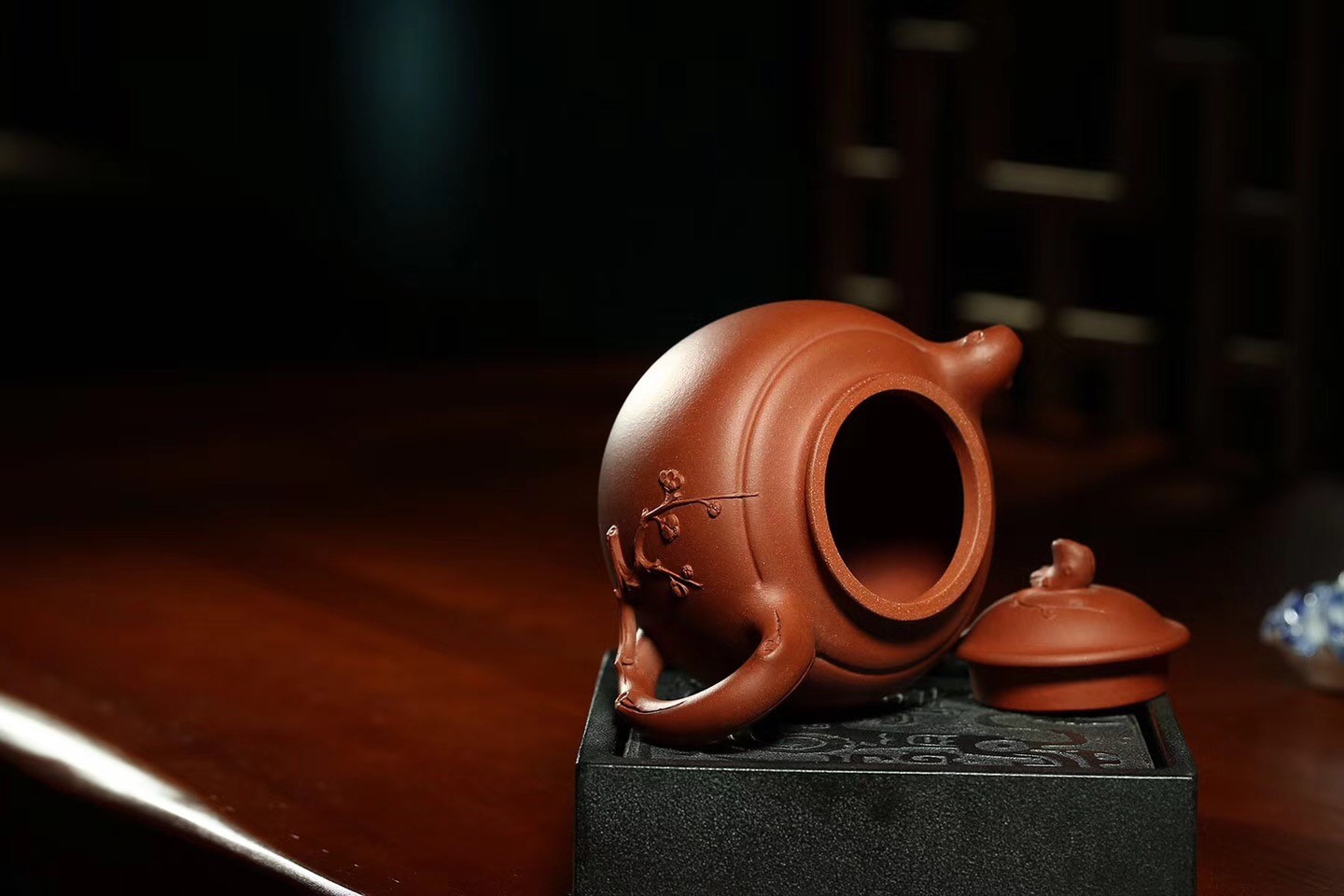 杨瑶芬作品 梅意