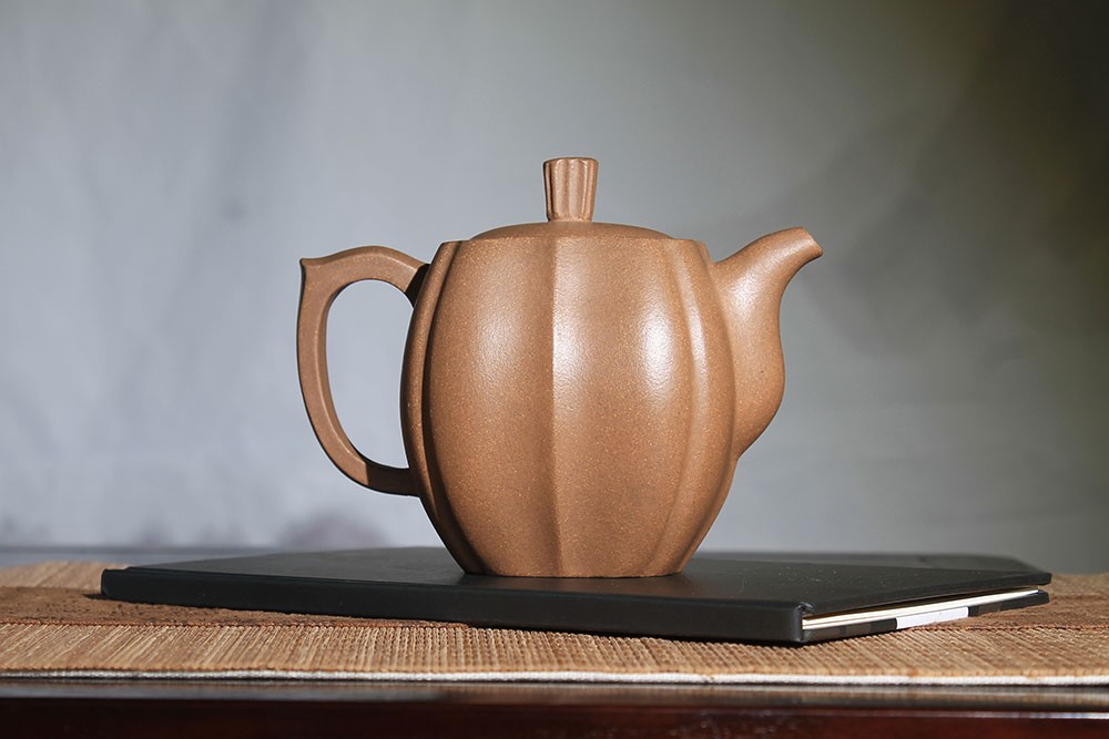 钱文英作品 高棱