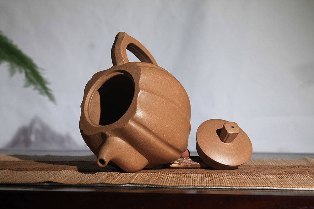 钱文英作品 高棱