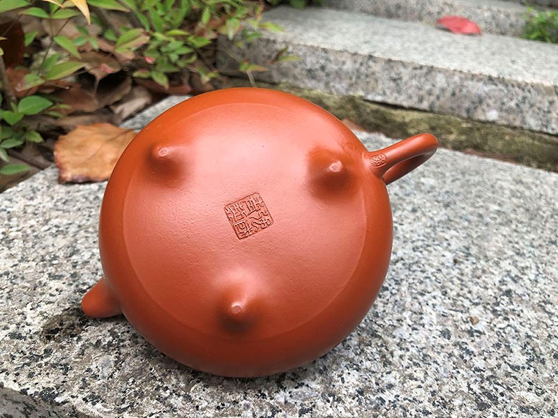 强国青作品 矮石瓢