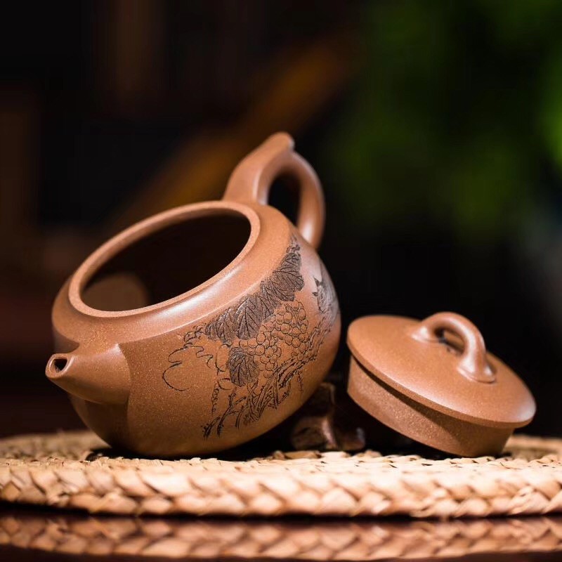 王刚作品 松趣(常乐)