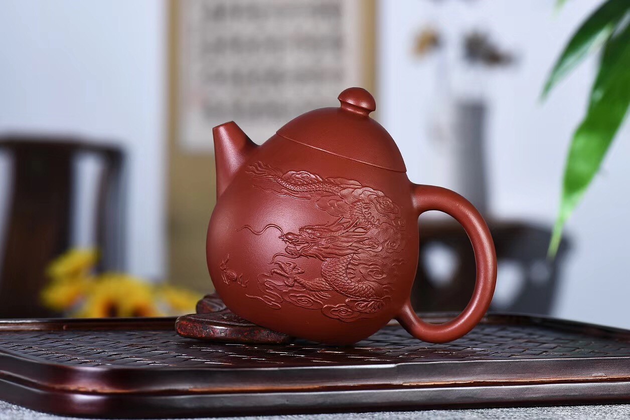 戚志君作品 祥龙龍蛋