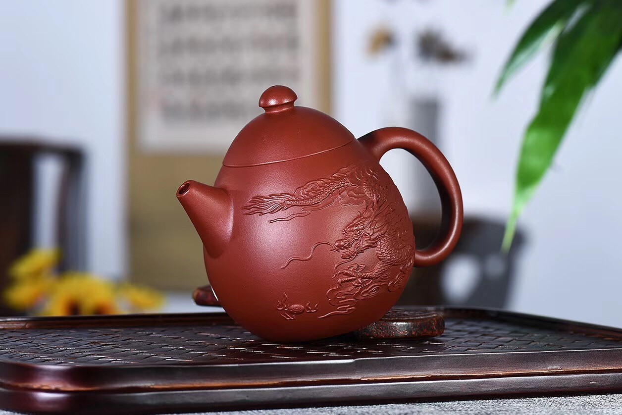 戚志君作品 祥龙龍蛋