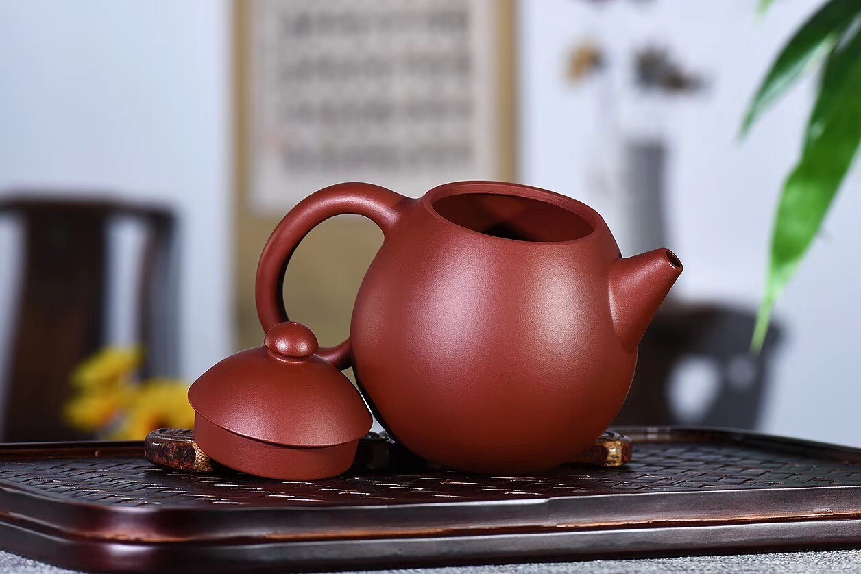 戚志君作品 祥龙龍蛋