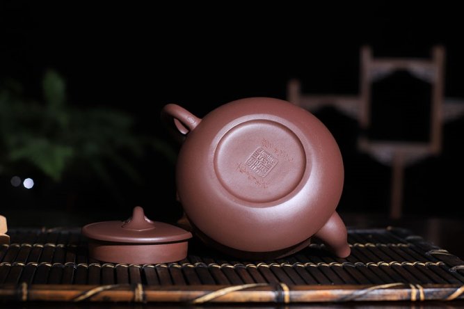 蒋峰作品 兰叶春葳蕤