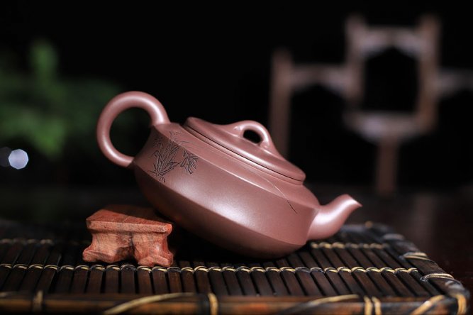蒋峰作品 兰叶春葳蕤