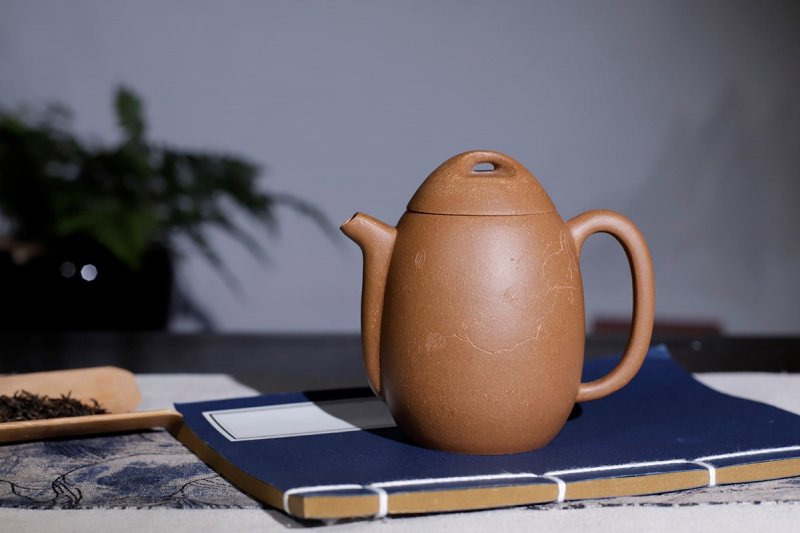 钱文英作品 龙旦
