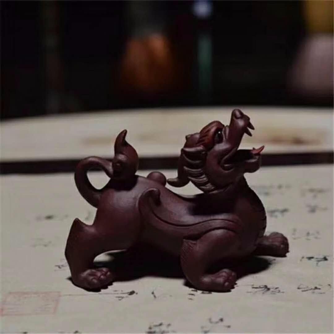 郑裕阳作品 招财纳福小貔貅
