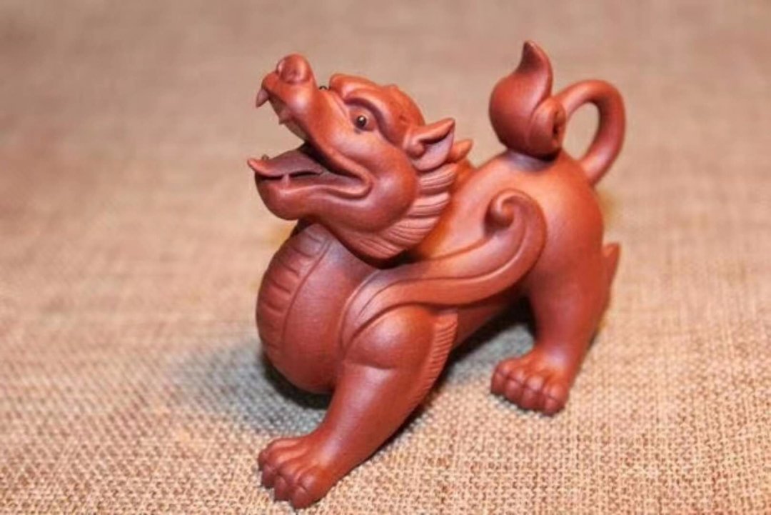 郑裕阳作品 招财纳福小貔貅