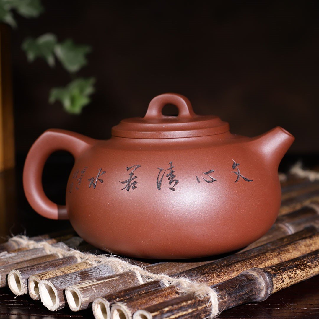 王刚作品 亦君