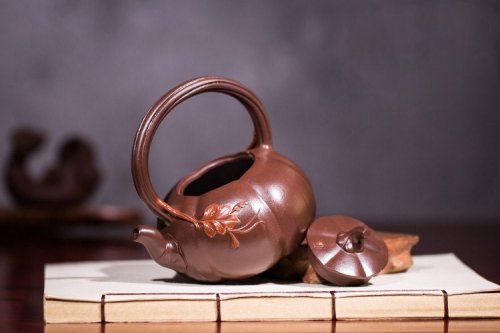 王玉芳作品 南瓜提梁