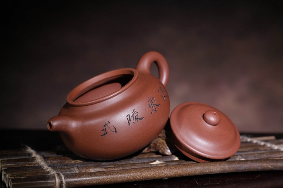 范育君作品 仿古