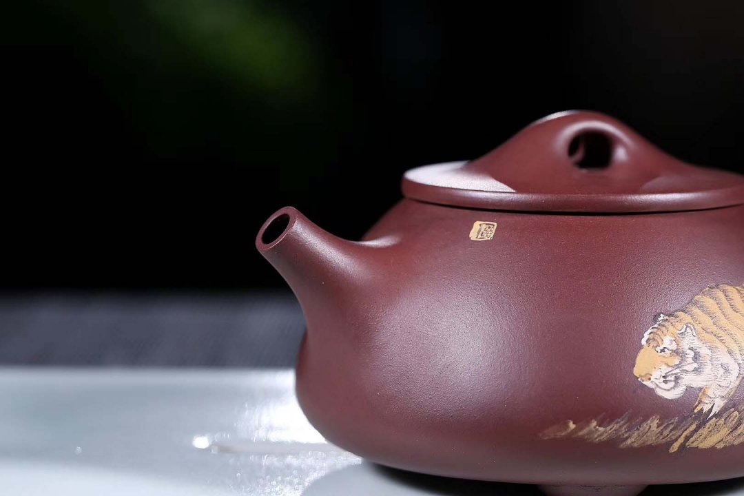 杨军保作品 雄风石瓢