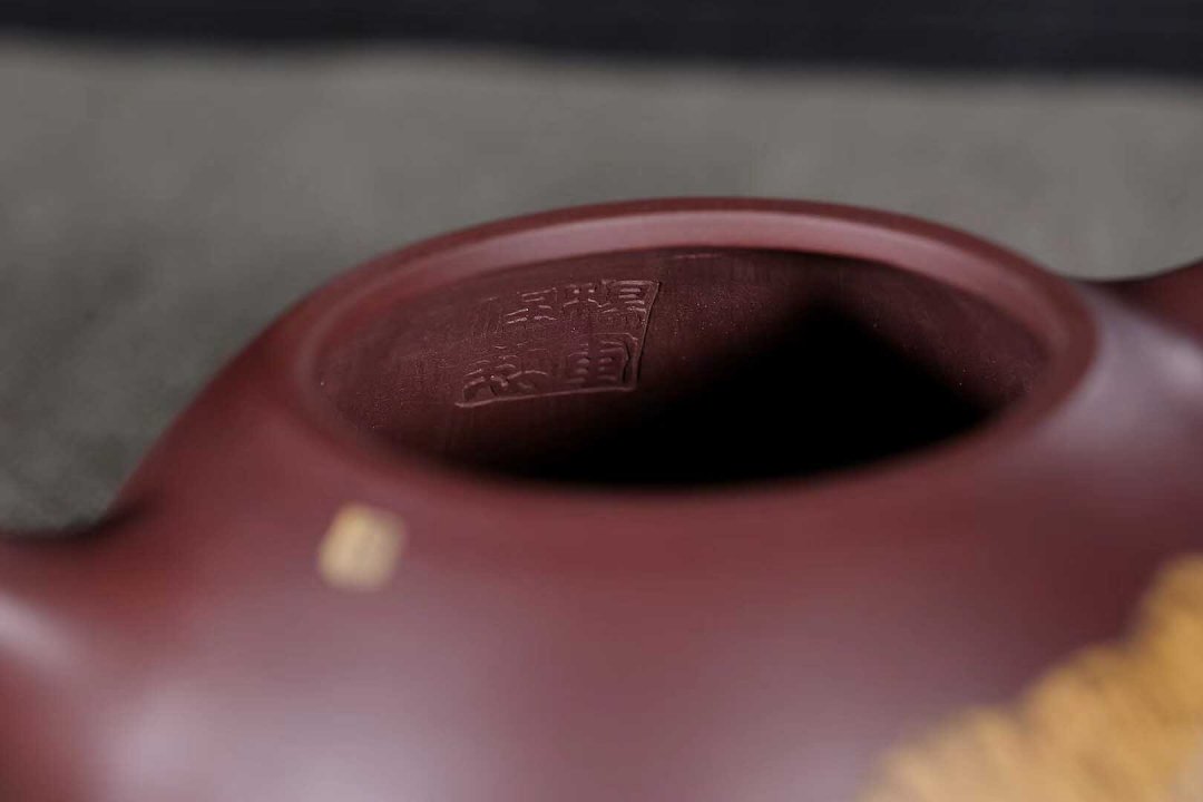 杨军保作品 雄风石瓢