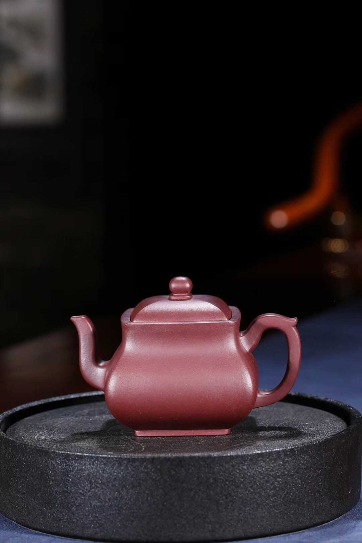 沈洪斌作品 四方玲珑壶