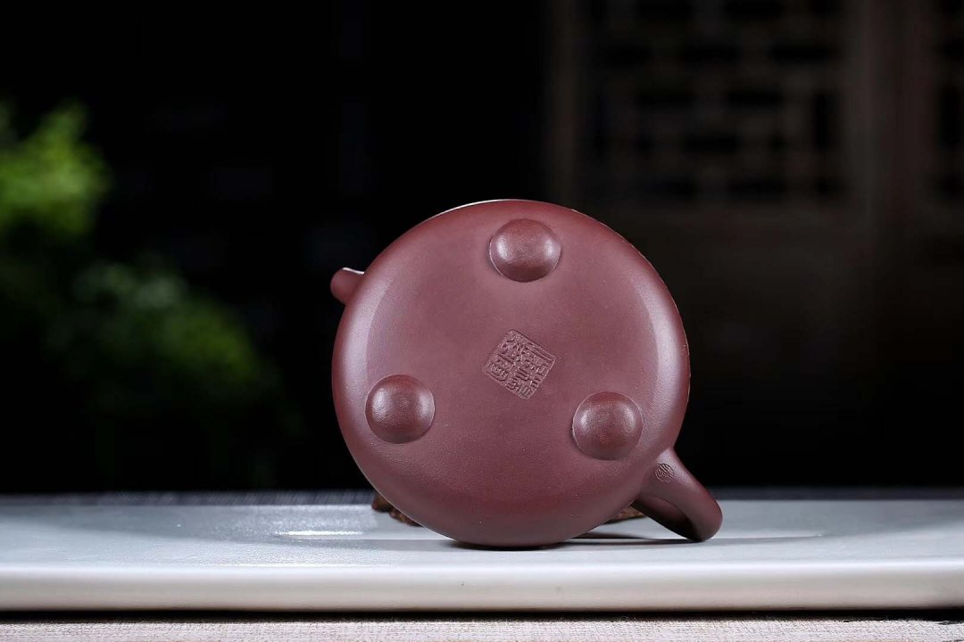 杨军保作品 雄风石瓢