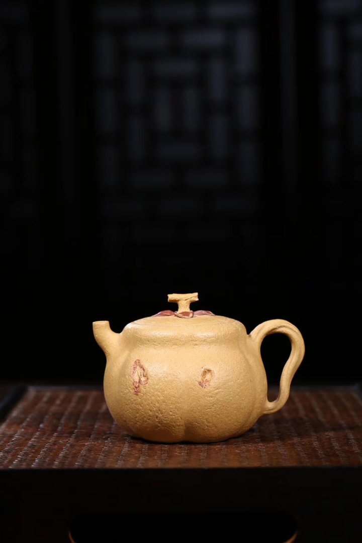 杨军保作品 恬瓜