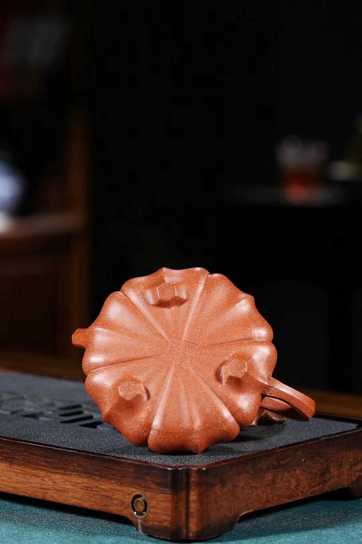 杨军保作品 菱花石瓢