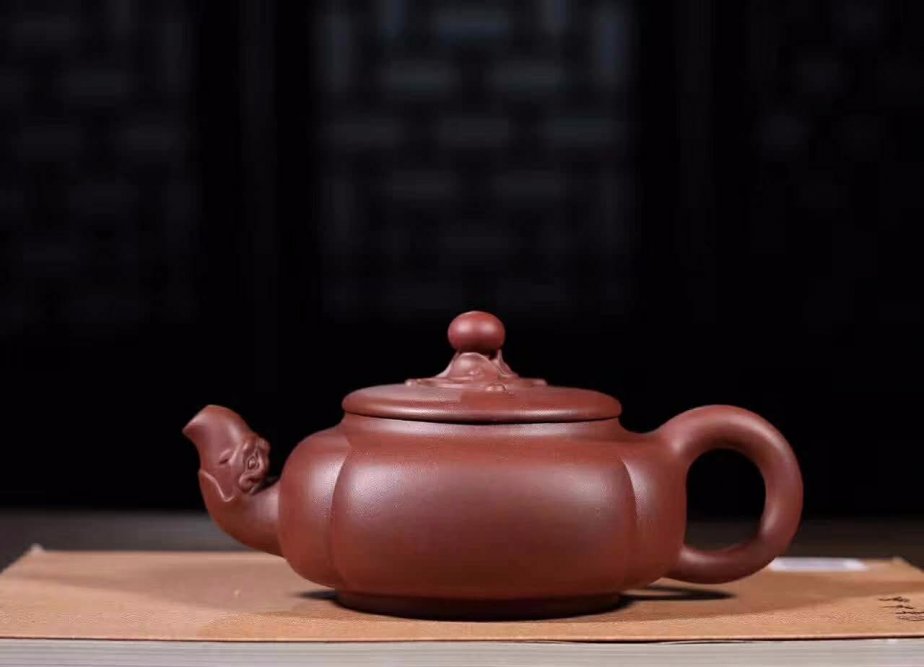 杨军保作品 云龙戏珠
