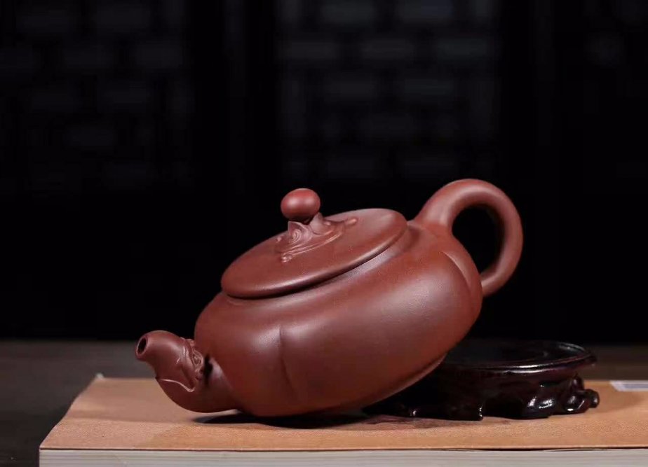 杨军保作品 云龙戏珠