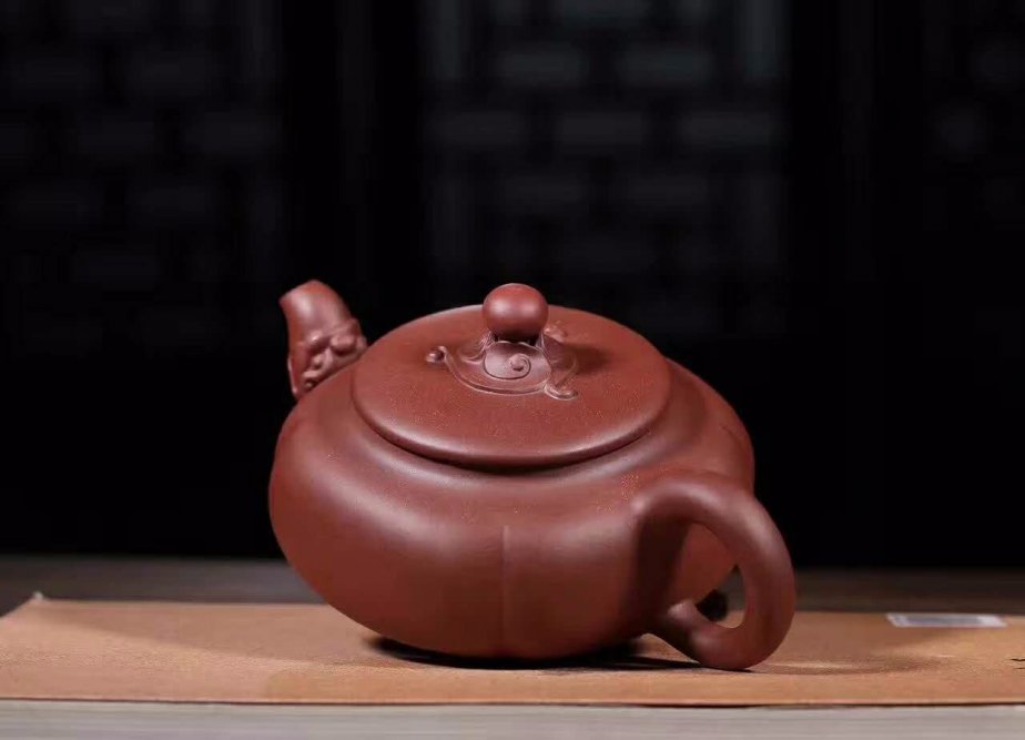 杨军保作品 云龙戏珠