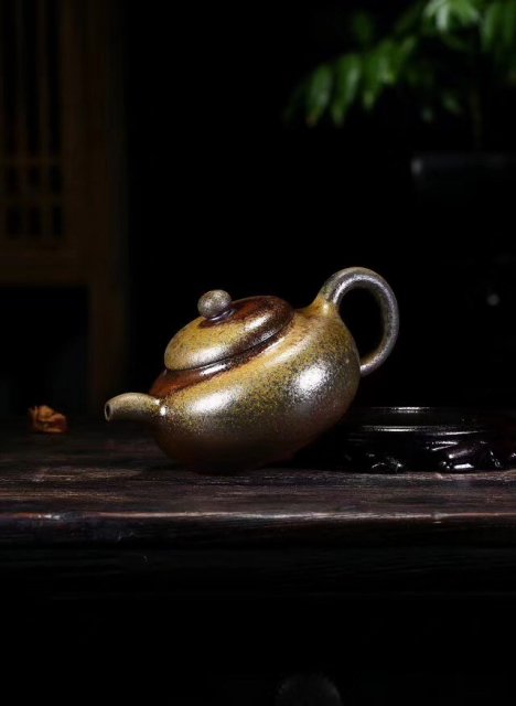 吕海英作品 柴烧-玉润