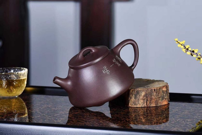 戚志君作品 高石瓢