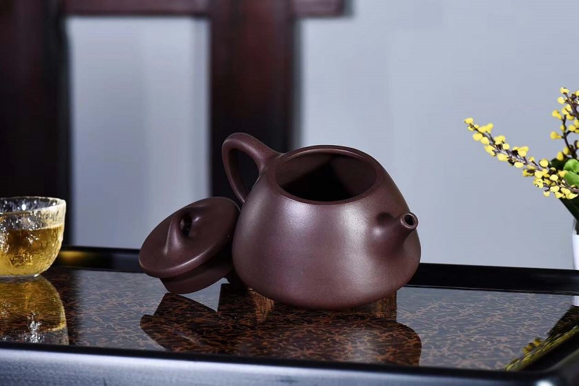 戚志君作品 高石瓢