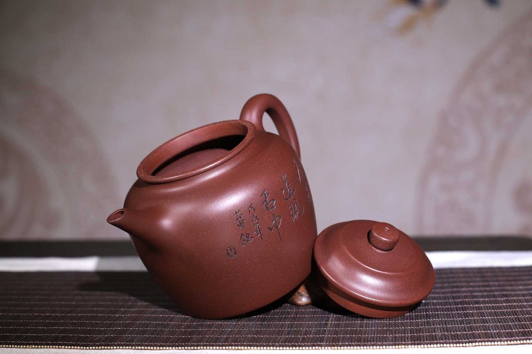 范玲作品 剑流德钟