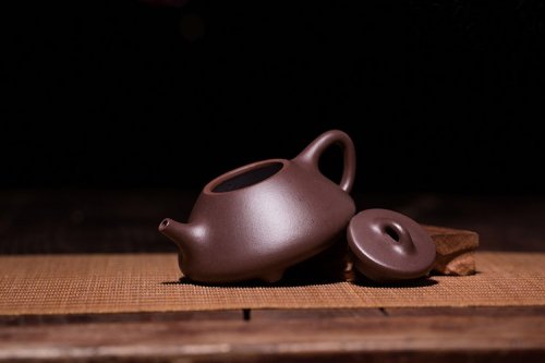 蒋华福作品 子冶石瓢