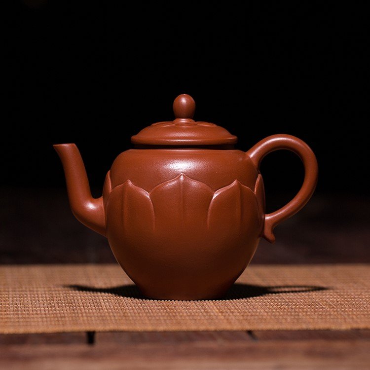 蒋华福作品 菱花宫灯