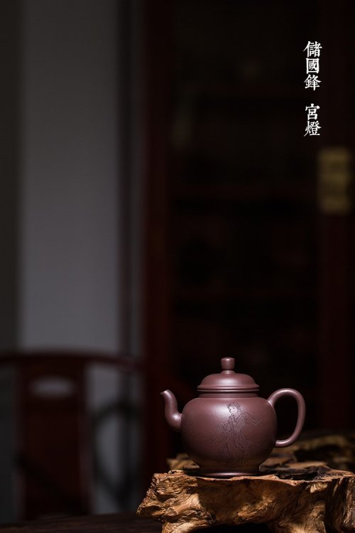 储国峰作品 宫灯