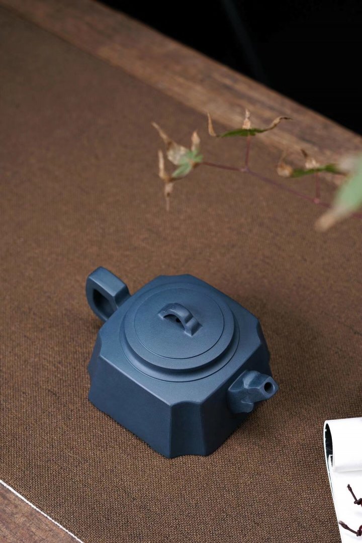陈浩作品 四方龙尊