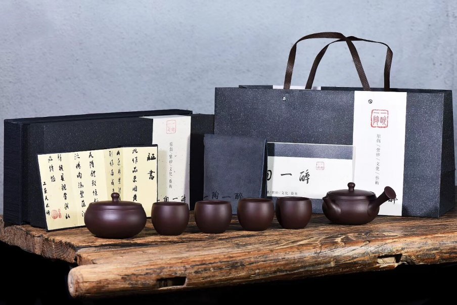 谢新平作品 畅怀套组