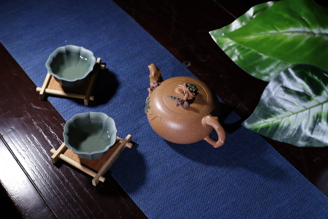 陈亚萍作品 松鼠葡萄