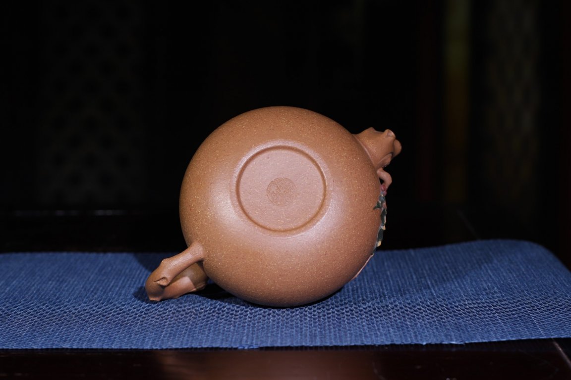陈亚萍作品 松鼠葡萄