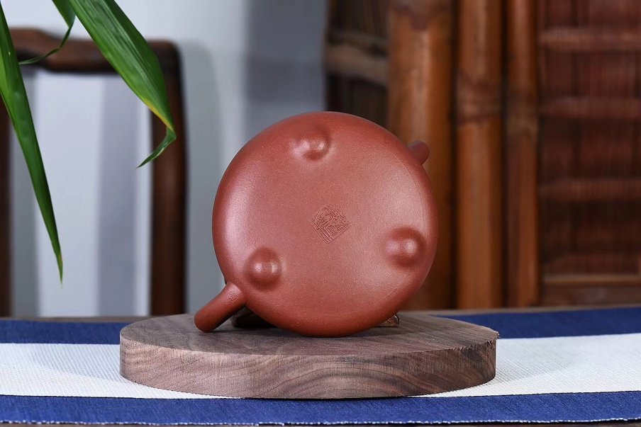戚志君作品 景舟石瓢