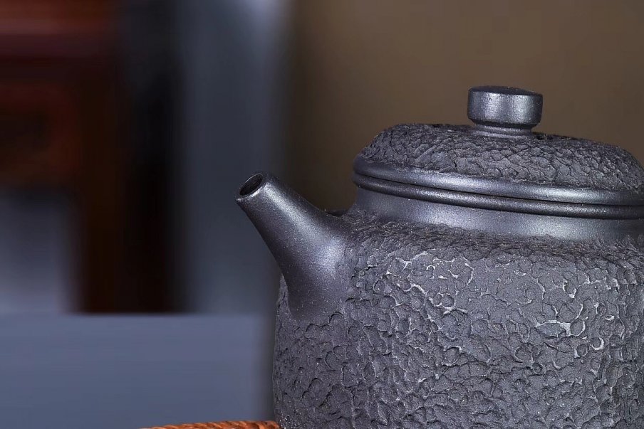 戚志君作品 德钟
