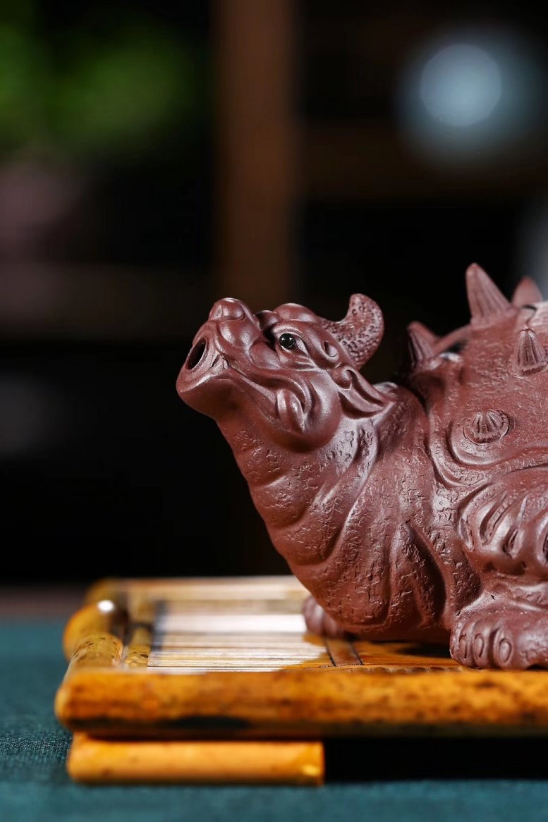 张伟军作品 神兽