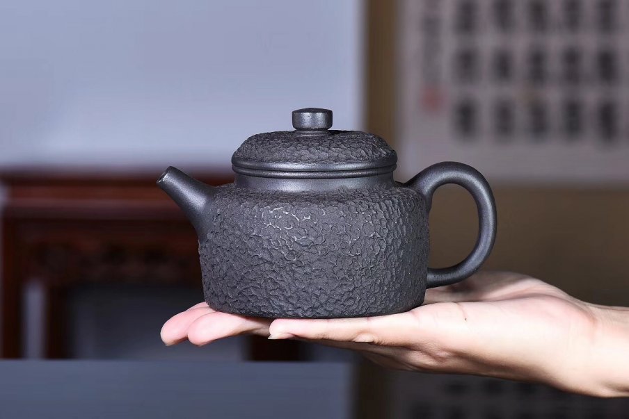 戚志君作品 德钟