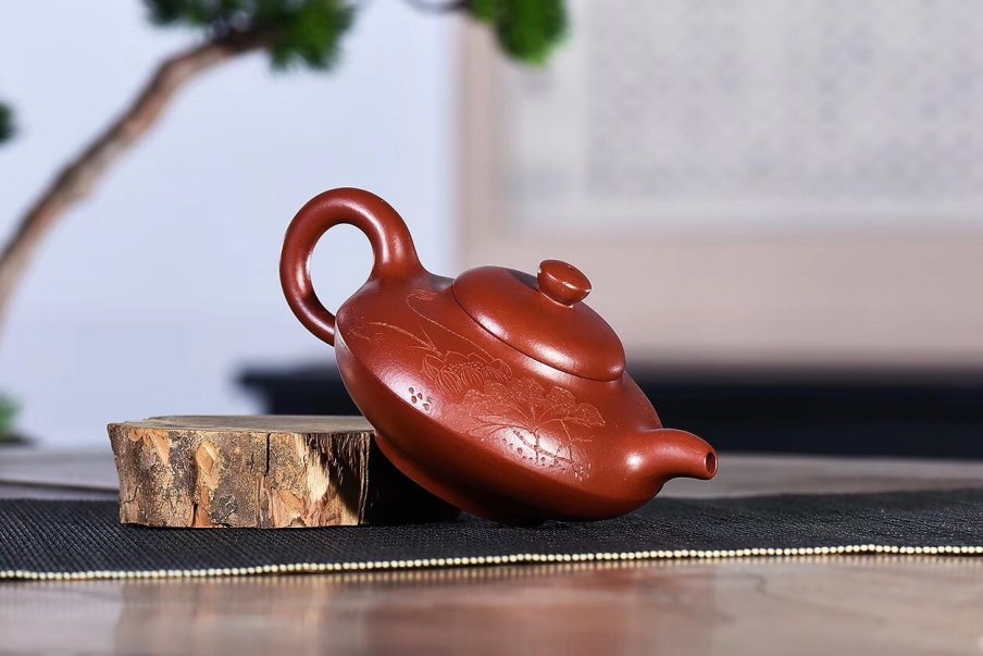 陈顺根作品 合欢壶