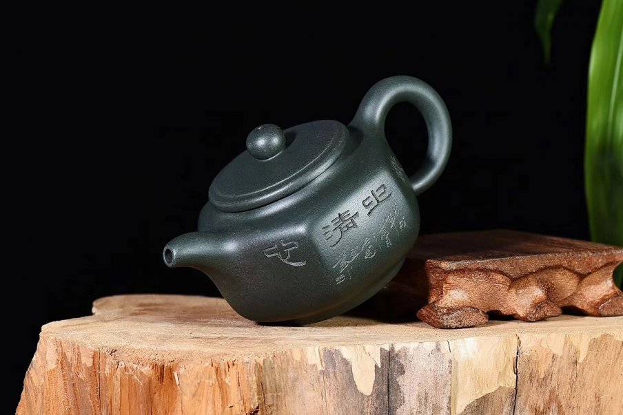 陈顺根作品 风华壶