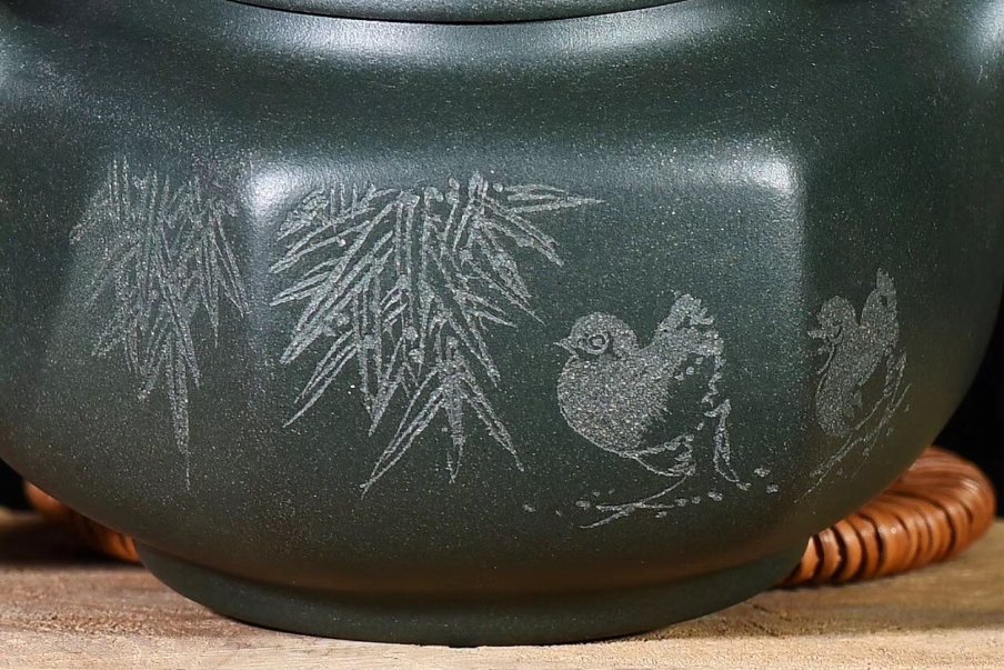 陈顺根作品 风华壶